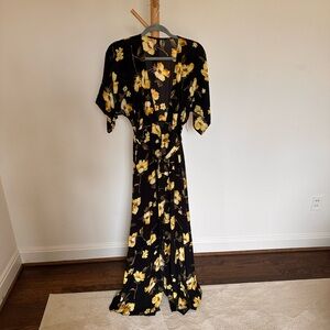 Chic Black and Yellow Floral Maxi Dress